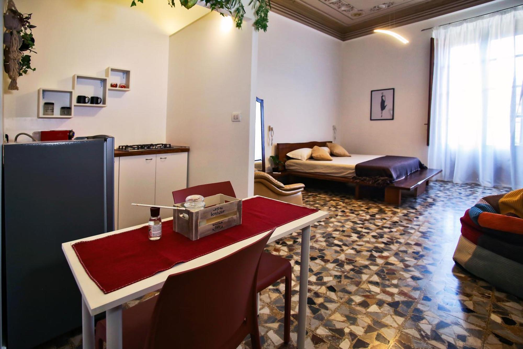Tiritu Apartments Катанія Екстер'єр фото